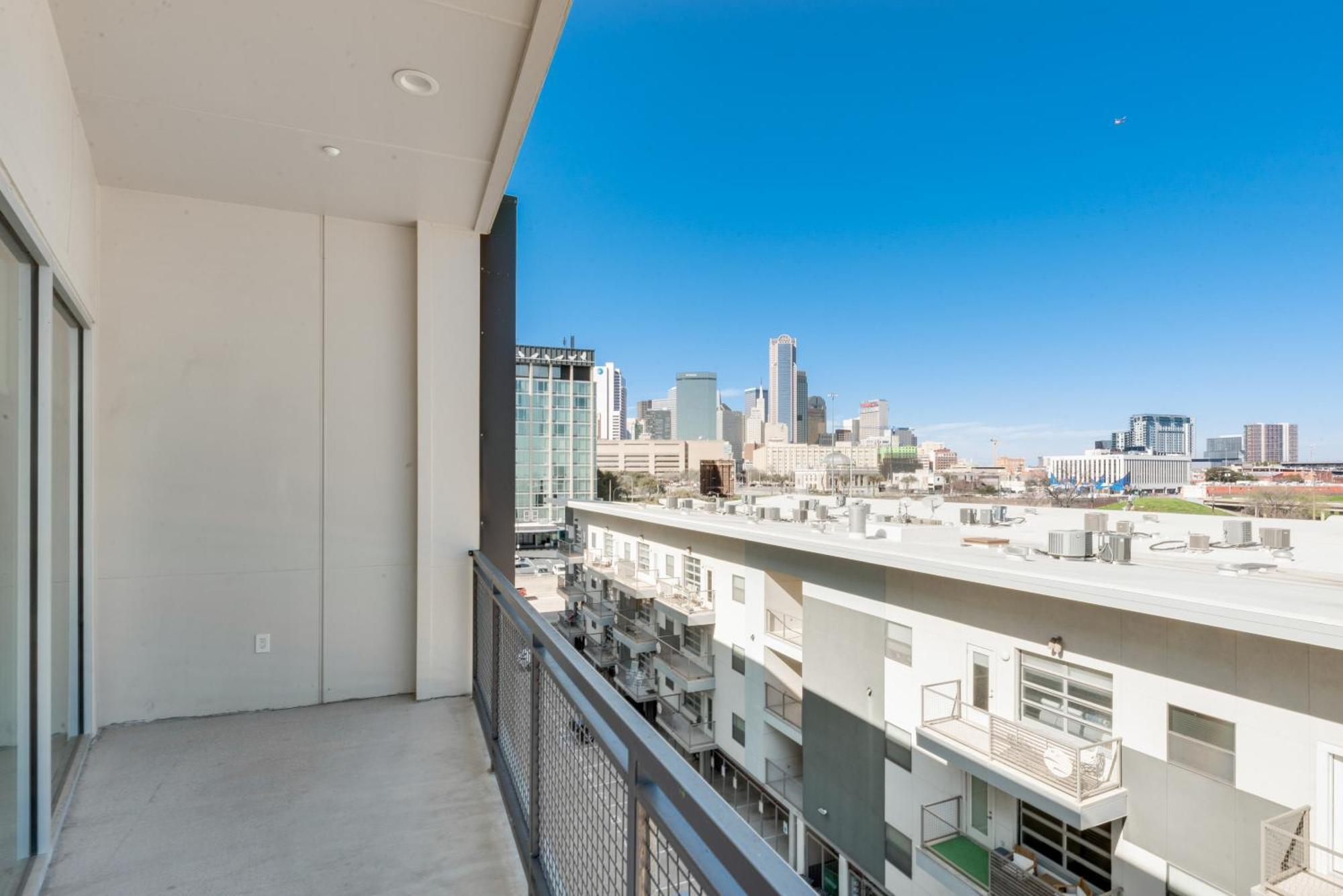 Snappy Loft Style 2Br I Gym I Parking I Workspace Dallas Exterior photo